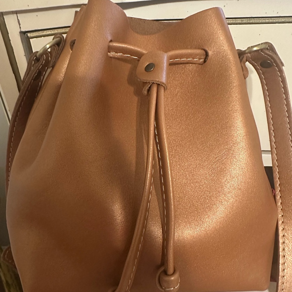Portland Leather Bronze Leather Small Bucket Bag